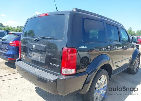 2011 Dodge Nitro Heat из США, поврежденный, VIN 1D4PU4GX2BW506302